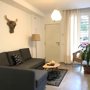 https://inside-2-loft.hotelsinnerja.org